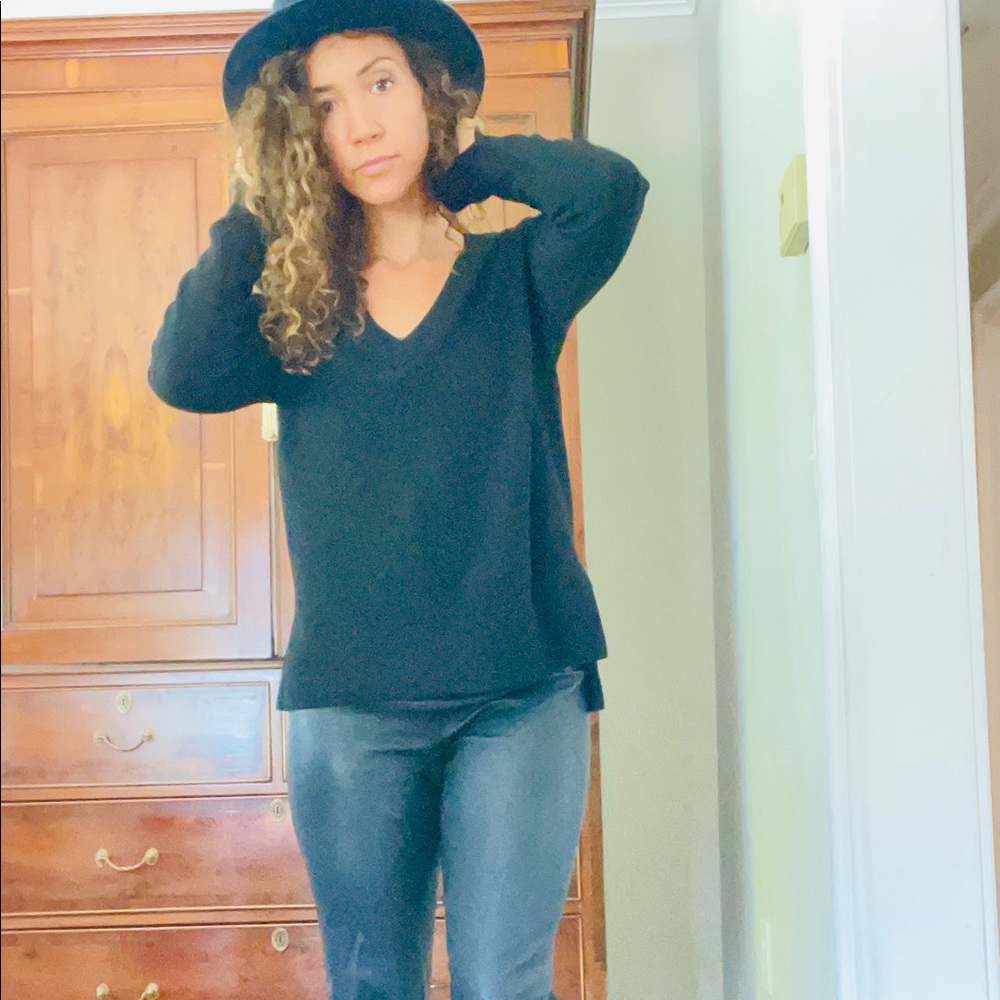 Rag and bone light sweater